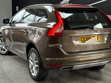 Volvo XC60 2.4 D5 SE Lux Nav Auto AWD Euro 6 (s/s) 5dr 17