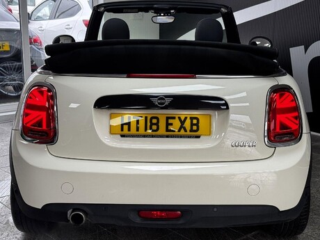 Mini Convertible 1.5 Cooper Euro 6 (s/s) 2dr 11