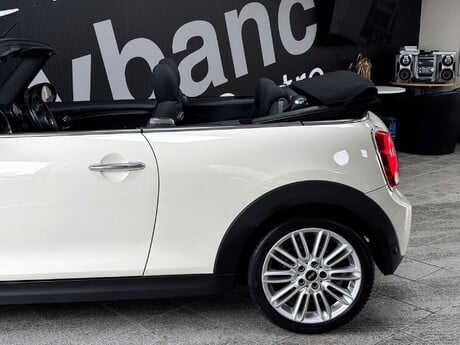 Mini Convertible 1.5 Cooper Euro 6 (s/s) 2dr 14