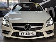 Mercedes-Benz SL Series 3.5 SL350 V6 BlueEfficiency G-Tronic Euro 5 (s/s) 2dr 4