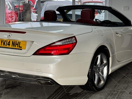 Mercedes-Benz SL Series 3.5 SL350 V6 BlueEfficiency G-Tronic Euro 5 (s/s) 2dr 9