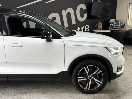 Volvo XC40 1.5 T3 R-Design Euro 6 (s/s) 5dr 5