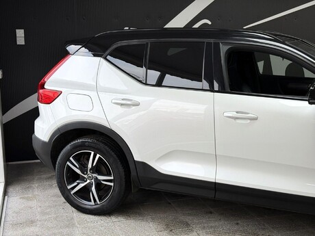 Volvo XC40 1.5 T3 R-Design Euro 6 (s/s) 5dr 6