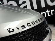 Land Rover Discovery 3.0 SD V6 HSE Auto 4WD Euro 6 (s/s) 5dr 8