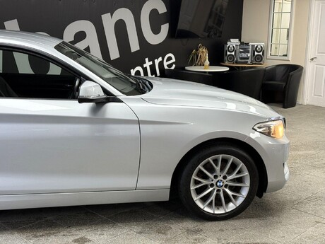 BMW 2 Series 2.0 220i SE Euro 6 (s/s) 2dr 4