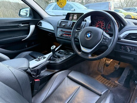 BMW 2 Series 2.0 220i SE Euro 6 (s/s) 2dr 19