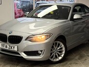 BMW 2 Series 2.0 220i SE Euro 6 (s/s) 2dr 9