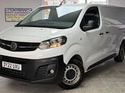 Vauxhall Vivaro 1.5 Turbo D 2900 Dynamic L2 H1 Euro 6 (s/s) 6dr 7