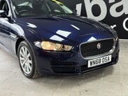 Jaguar XE 2.0i GPF SE Auto Euro 6 (s/s) 4dr 6