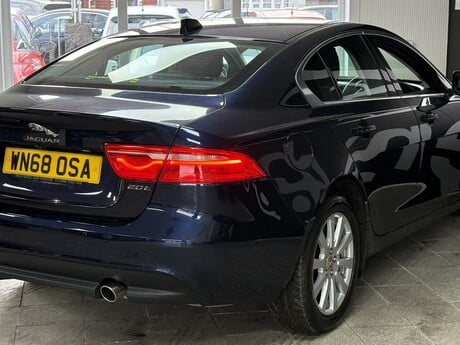 Jaguar XE 2.0i GPF SE Auto Euro 6 (s/s) 4dr 13