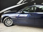 Jaguar XE 2.0i GPF SE Auto Euro 6 (s/s) 4dr 20