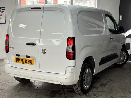 Vauxhall Combo 1.6 Turbo D 2300 Sportive L1 H1 Euro 6 (s/s) 4dr 10