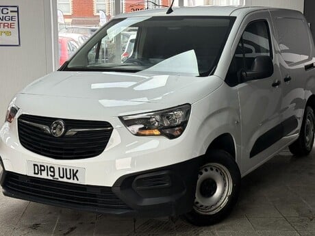 Vauxhall Combo 1.6 Turbo D 2000 Edition L1 H1 Euro 6 (s/s) 4dr 3