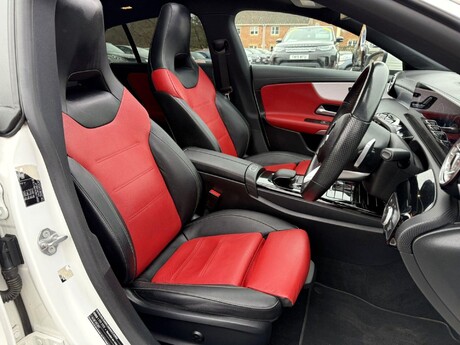 Mercedes-Benz CLA Class 2.0 CLA220d AMG Line (Premium Plus) Shooting Brake 8G-DCT Euro 6 (s/s) 5dr 12