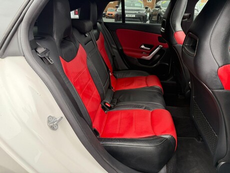 Mercedes-Benz CLA Class 2.0 CLA220d AMG Line (Premium Plus) Shooting Brake 8G-DCT Euro 6 (s/s) 5dr 13