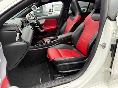 Mercedes-Benz CLA Class 2.0 CLA220d AMG Line (Premium Plus) Shooting Brake 8G-DCT Euro 6 (s/s) 5dr 41