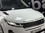 Land Rover Range Rover Evoque 1.5 P300e 12.2kWh R-Dynamic SE Auto 4WD Euro 6 (s/s) 5dr 8