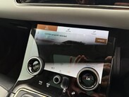 Land Rover Range Rover Evoque 1.5 P300e 12.2kWh R-Dynamic SE Auto 4WD Euro 6 (s/s) 5dr 44