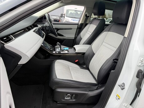Land Rover Range Rover Evoque 1.5 P300e 12.2kWh R-Dynamic SE Auto 4WD Euro 6 (s/s) 5dr 53
