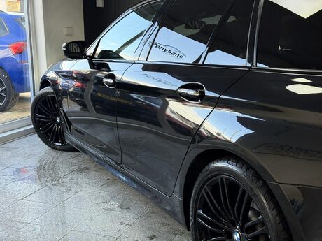 BMW 5 Series 2.0 520d M Sport Touring Auto xDrive Euro 6 (s/s) 5dr 5