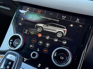 Land Rover Range Rover Evoque 2.0 D180 R-Dynamic SE Auto 4WD Euro 6 (s/s) 5dr 36