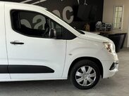 Vauxhall Combo 1.6 Turbo D 2300 Sportive L1 H1 Euro 6 (s/s) 4dr 9