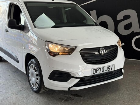 Vauxhall Combo 1.6 Turbo D 2300 Sportive L1 H1 Euro 6 (s/s) 4dr 5