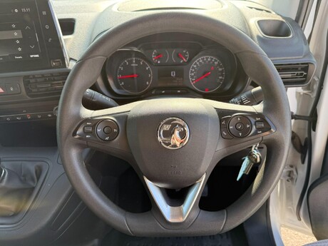 Vauxhall Combo 1.6 Turbo D 2300 Sportive L1 H1 Euro 6 (s/s) 4dr 33
