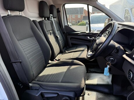 Ford Transit Custom 2.0 300 EcoBlue Limited L2 H1 Euro 6 (s/s) 5dr 10
