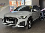 Audi Q5 2.0 TDI 40 Sport S Tronic quattro Euro 6 (s/s) 5dr 3