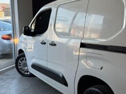 Vauxhall Combo 1.6 Turbo D 2300 Sportive L1 H1 Euro 6 (s/s) 4dr 36