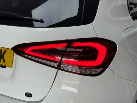 Mercedes-Benz A Class 1.3 A250e 15.6kWh AMG Line Edition 8G-DCT Euro 6 (s/s) 5dr 38
