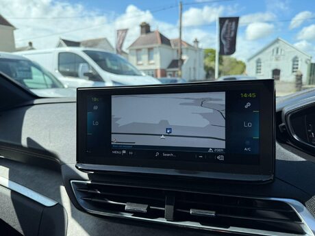 Peugeot 3008 1.6 13.2kWh GT Premium e-EAT Euro 6 (s/s) 5dr 28