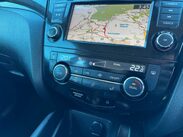 Nissan Qashqai 1.3 DIG-T Acenta Premium Euro 6 (s/s) 5dr 28