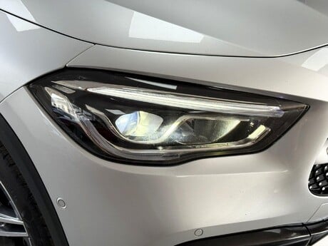 Mercedes-Benz GLA 1.3 GLA250e 15.6kWh Exclusive Edition 8G-DCT Euro 6 (s/s) 5dr 37
