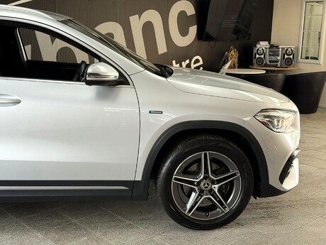 Mercedes-Benz GLA 1.3 GLA250e 15.6kWh Exclusive Edition 8G-DCT Euro 6 (s/s) 5dr 39