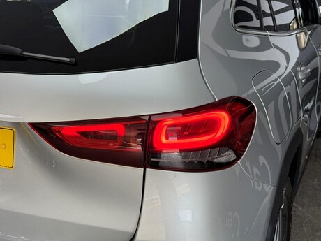 Mercedes-Benz GLA 1.3 GLA250e 15.6kWh Exclusive Edition 8G-DCT Euro 6 (s/s) 5dr 35