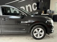 Nissan Qashqai 1.3 DIG-T Acenta Premium Euro 6 (s/s) 5dr 7