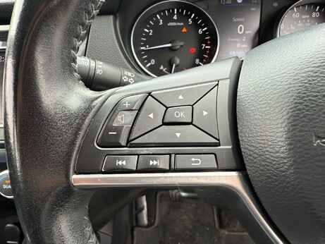 Nissan Qashqai 1.3 DIG-T Acenta Premium Euro 6 (s/s) 5dr 2