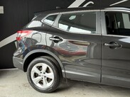 Nissan Qashqai 1.3 DIG-T Acenta Premium Euro 6 (s/s) 5dr 19