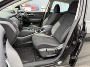 Nissan Qashqai 1.3 DIG-T Acenta Premium Euro 6 (s/s) 5dr 30