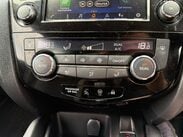 Nissan Qashqai 1.3 DIG-T Acenta Premium Euro 6 (s/s) 5dr 16