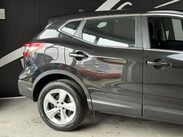 Nissan Qashqai 1.3 DIG-T Acenta Premium Euro 6 (s/s) 5dr 19