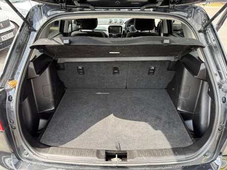 Suzuki Vitara 1.6 SZ-T Auto Euro 6 (s/s) 5dr 31