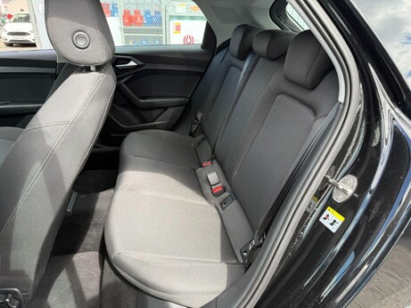 Audi A1 1.0 TFSI 30 Technik Sportback S Tronic Euro 6 (s/s) 5dr 1