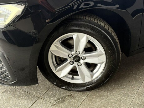 Audi A1 1.0 TFSI 30 Technik Sportback S Tronic Euro 6 (s/s) 5dr 22
