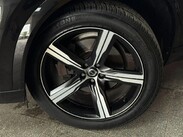 Volvo XC90 2.0 T5 R-Design Pro Auto 4WD Euro 6 (s/s) 5dr 10