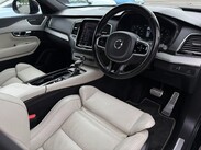 Volvo XC90 2.0 T5 R-Design Pro Auto 4WD Euro 6 (s/s) 5dr 23