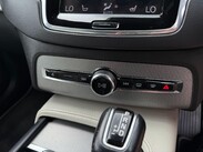 Volvo XC90 2.0 T5 R-Design Pro Auto 4WD Euro 6 (s/s) 5dr 38