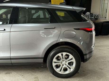 Land Rover Range Rover Evoque 1.5 P300e 12.2kWh S Auto 4WD Euro 6 (s/s) 5dr 23